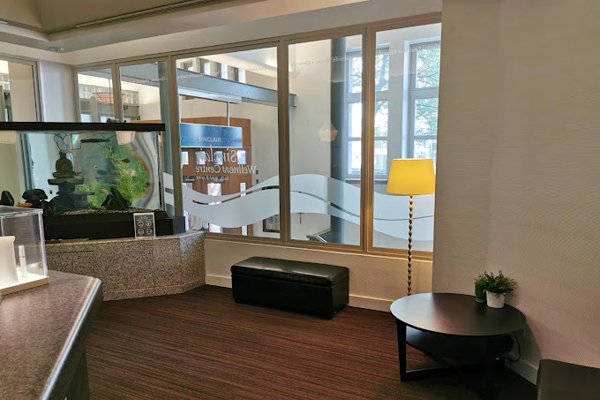 Tracy's Clinic Vancouver Downtown